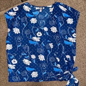 Kut from the Kloth Navy Floral Blouse